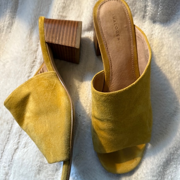 Halogen yellow mule shoes - Picture 2 of 4